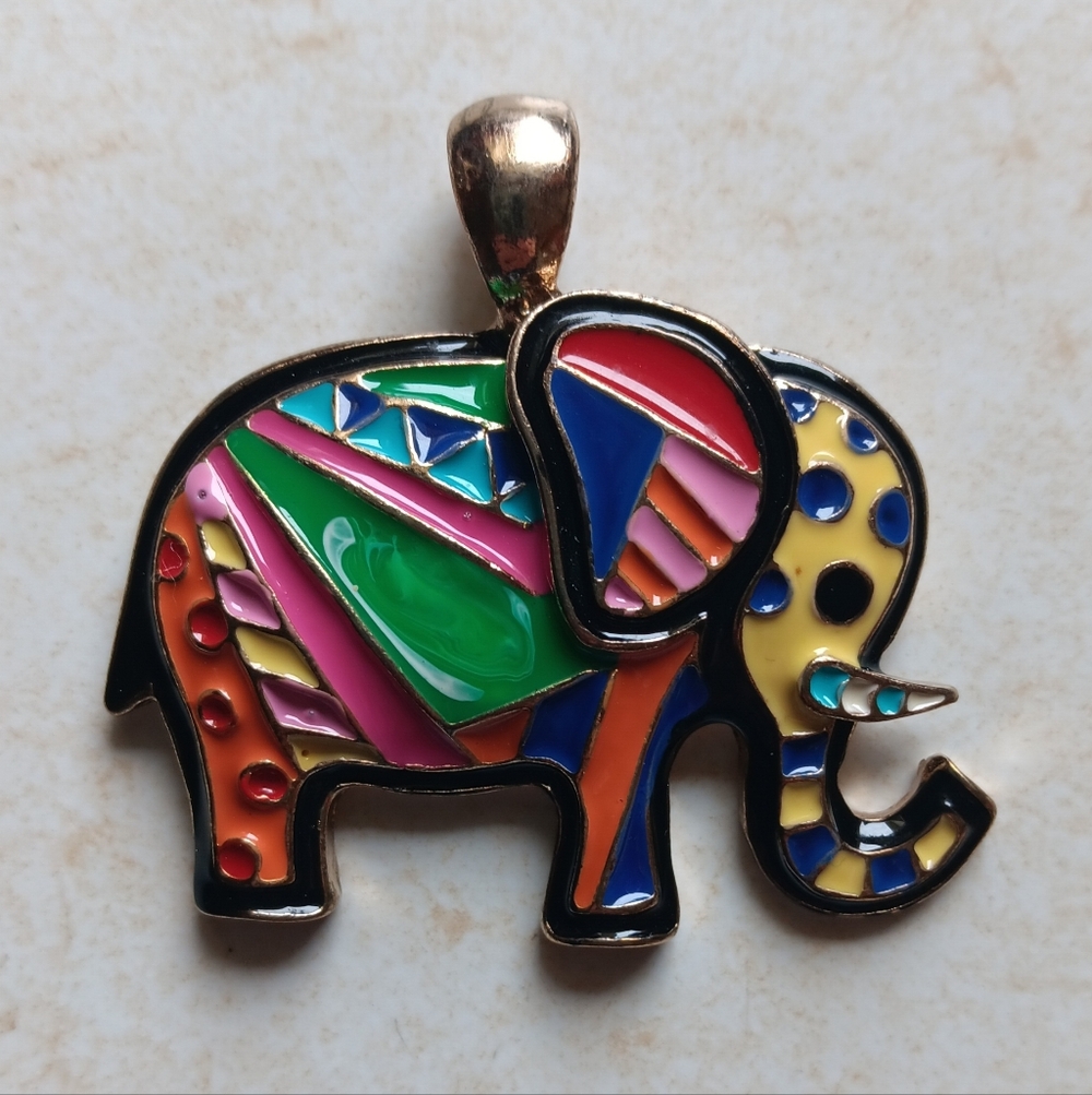 Multicolor Enamel Elephant Pendant Necklace - Colorful Statement